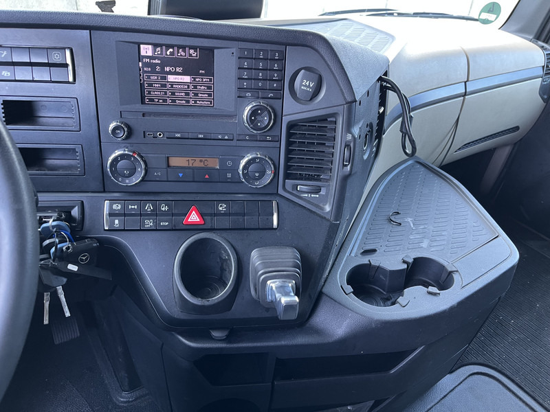 Mercedes-Benz Actros 1842 StreamSpace / 939 dkm / 2 Tanks / NL Truck - Tractor: foto 5 Mercedes-Benz Actros 1842 StreamSpace / 939 dkm / 2 Tanks / NL Truck - Tractor: foto 5