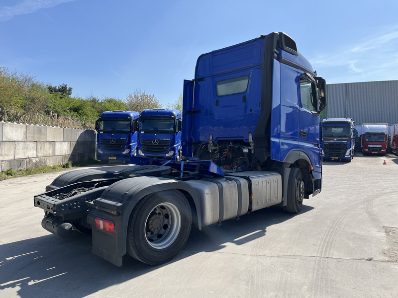 Mercedes-Benz Actros 1842 Streamspace / 871 dkm / 2 Tanks / NL Truck - Tractor: foto 2 Mercedes-Benz Actros 1842 Streamspace / 871 dkm / 2 Tanks / NL Truck - Tractor: foto 2