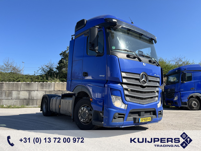 Mercedes-Benz Actros 1842 Streamspace / 937 dkm / 2 Tanks / NL Truck / 8x in stock - Tractor: foto 1 Mercedes-Benz Actros 1842 Streamspace / 937 dkm / 2 Tanks / NL Truck / 8x in stock - Tractor: foto 1