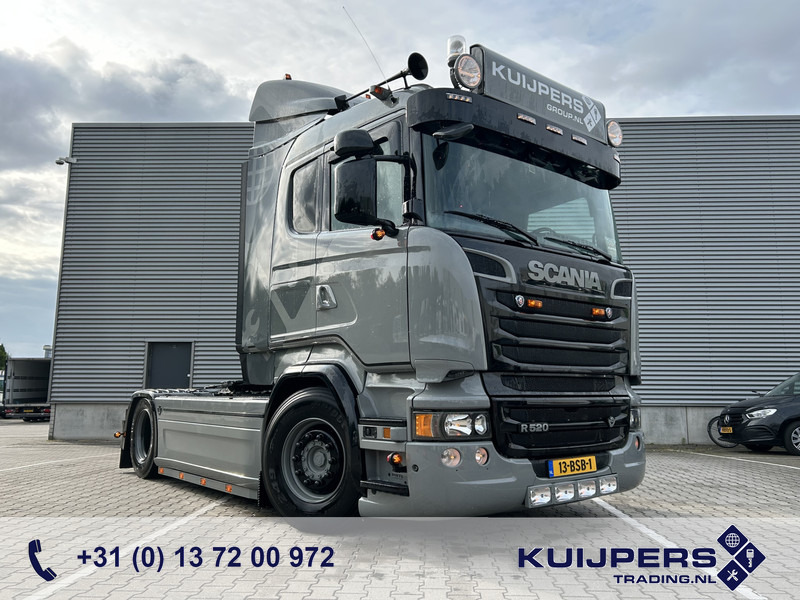 Scania R520 V8 / Showtruck / Buffl Special Interior / Vol Lucht / Retarder - Tractor: foto 1 Scania R520 V8 / Showtruck / Buffl Special Interior / Vol Lucht / Retarder - Tractor: foto 1