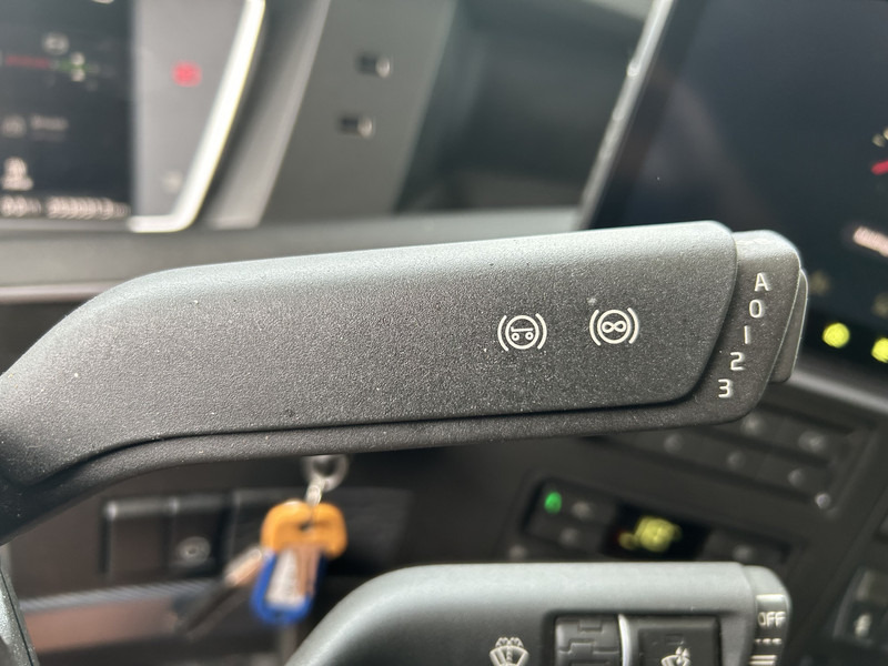 Volvo FH 500 Globetrotter XL / VEB+ / 2 Tanks / New Tacho V2 / APK TUV 07-26 - Tractor: foto 5 Volvo FH 500 Globetrotter XL / VEB+ / 2 Tanks / New Tacho V2 / APK TUV 07-26 - Tractor: foto 5
