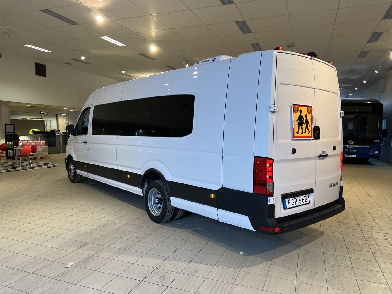 MAN TGE 6.160 Intercity - Minibus, Furgão de passageiros: foto 4 MAN TGE 6.160 Intercity - Minibus, Furgão de passageiros: foto 4