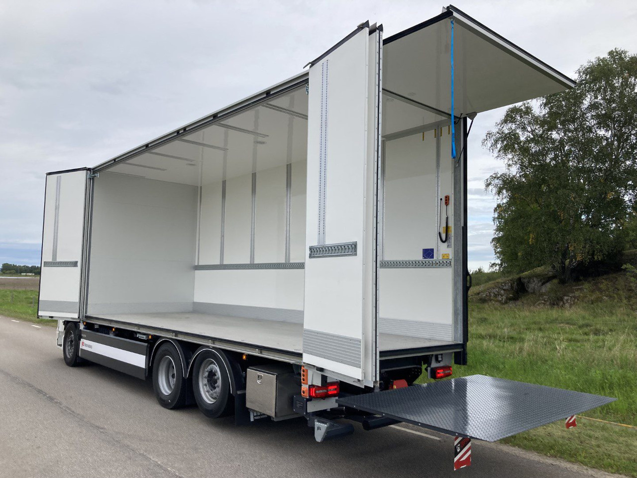 TGX 26.510 6×2-4 Fjärrbil - Camião chassi: foto 3 TGX 26.510 6×2-4 Fjärrbil - Camião chassi: foto 3