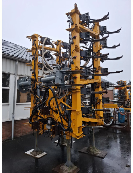 Bouwlandbemester HT8250 - Espalhador de estrume: foto 1 Bouwlandbemester HT8250 - Espalhador de estrume: foto 1