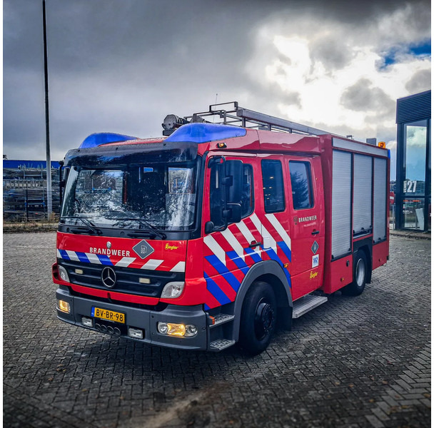 Mercedes-Benz NG 1626 V8 - Carro de bombeiro: foto 3 Mercedes-Benz NG 1626 V8 - Carro de bombeiro: foto 3