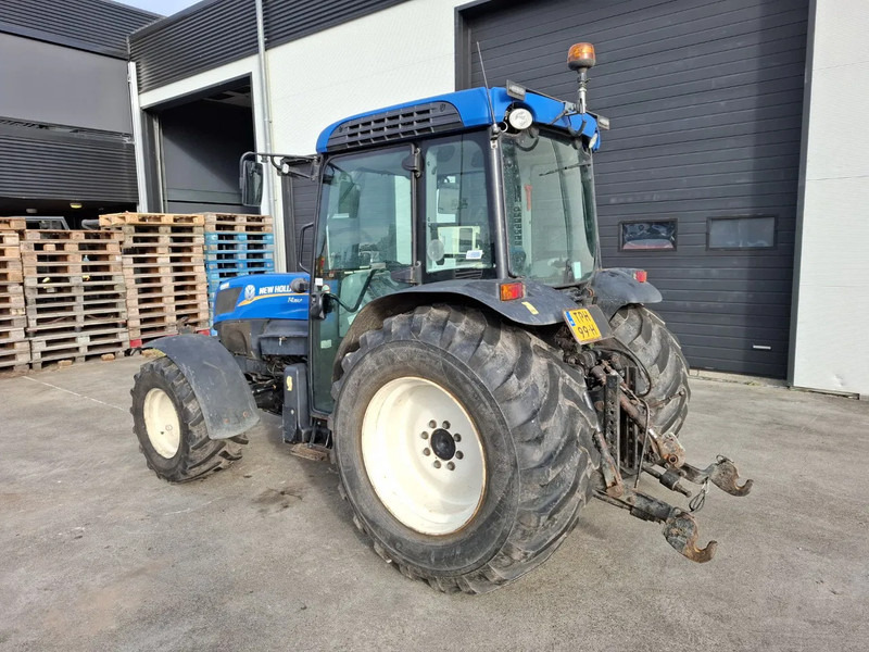 New Holland T4.95 T4.95LP - Trator: foto 5 New Holland T4.95 T4.95LP - Trator: foto 5