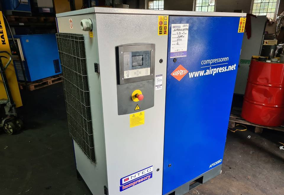 Kompresor śrubowy AIRPRESS APS 35, 26 kw - Compressor de ar: foto 3 Kompresor śrubowy AIRPRESS APS 35, 26 kw - Compressor de ar: foto 3
