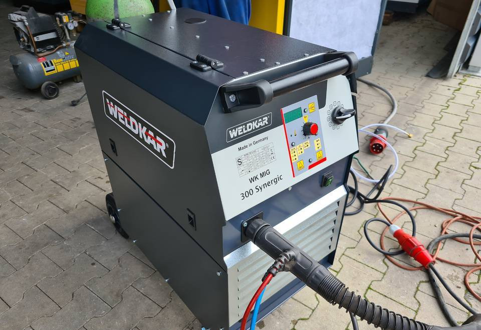 SPAWARKA MIG WELDKAR 300 Synergic 300A - Equipamento para soldagem: foto 1 SPAWARKA MIG WELDKAR 300 Synergic 300A - Equipamento para soldagem: foto 1