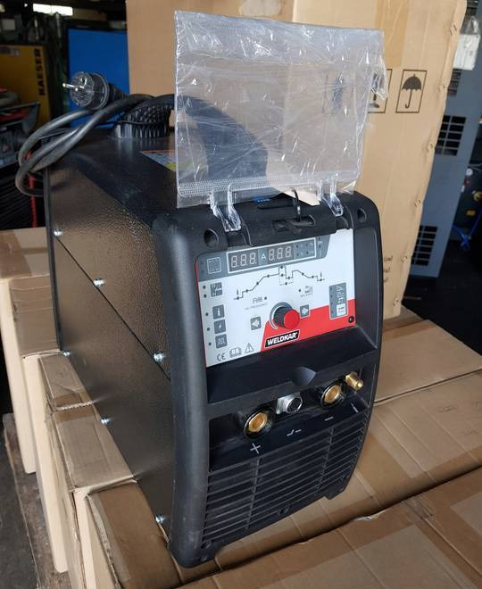 Spawarka Tig CEBORA WK 2025 AC/DC Puls, 200 A - Equipamento para soldagem: foto 3 Spawarka Tig CEBORA WK 2025 AC/DC Puls, 200 A - Equipamento para soldagem: foto 3