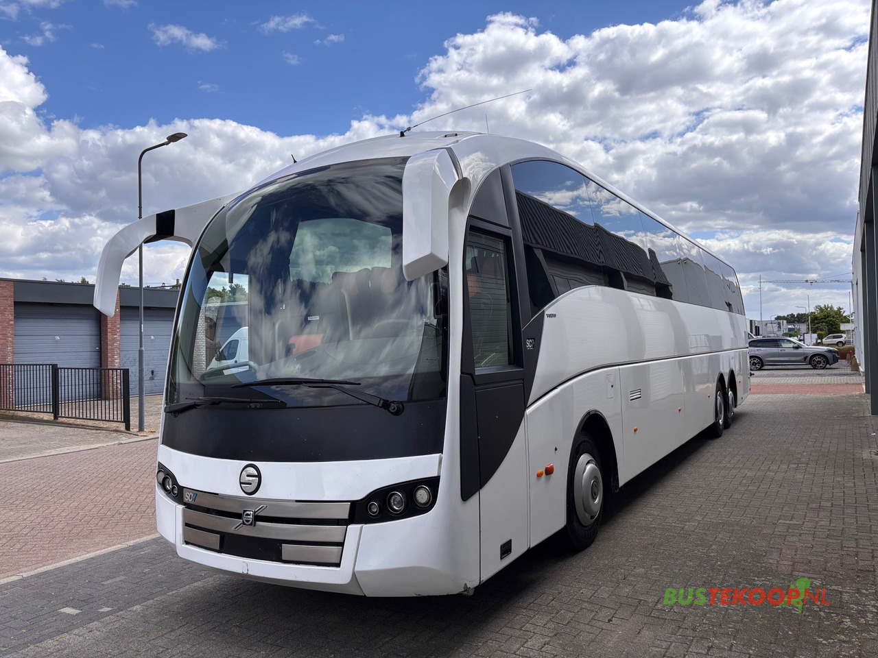 Volvo B11R SUNSUNDEGUI SC7, Euro 6. - Autocarro: foto 3 Volvo B11R SUNSUNDEGUI SC7, Euro 6. - Autocarro: foto 3