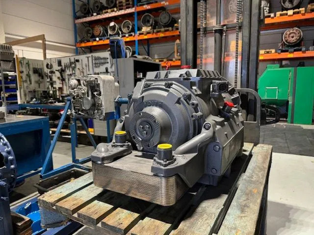 Voith 864-5 vol automatische versnellingsbak - Caixa de velocidade: foto 3 Voith 864-5 vol automatische versnellingsbak - Caixa de velocidade: foto 3