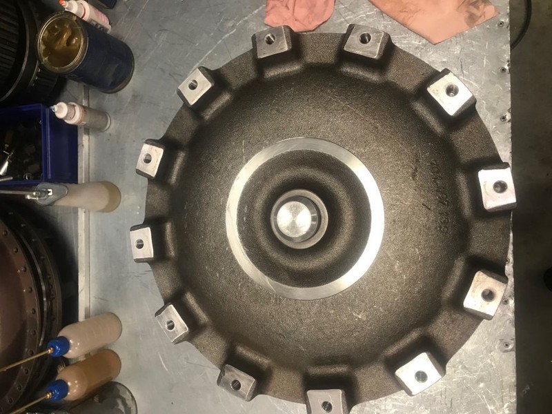 Volvo voe 11038442 Torque converter A25 A30 A35 A40 (D) - Transmissão por Caminhão articulado: foto 1 Volvo voe 11038442 Torque converter A25 A30 A35 A40 (D) - Transmissão por Caminhão articulado: foto 1