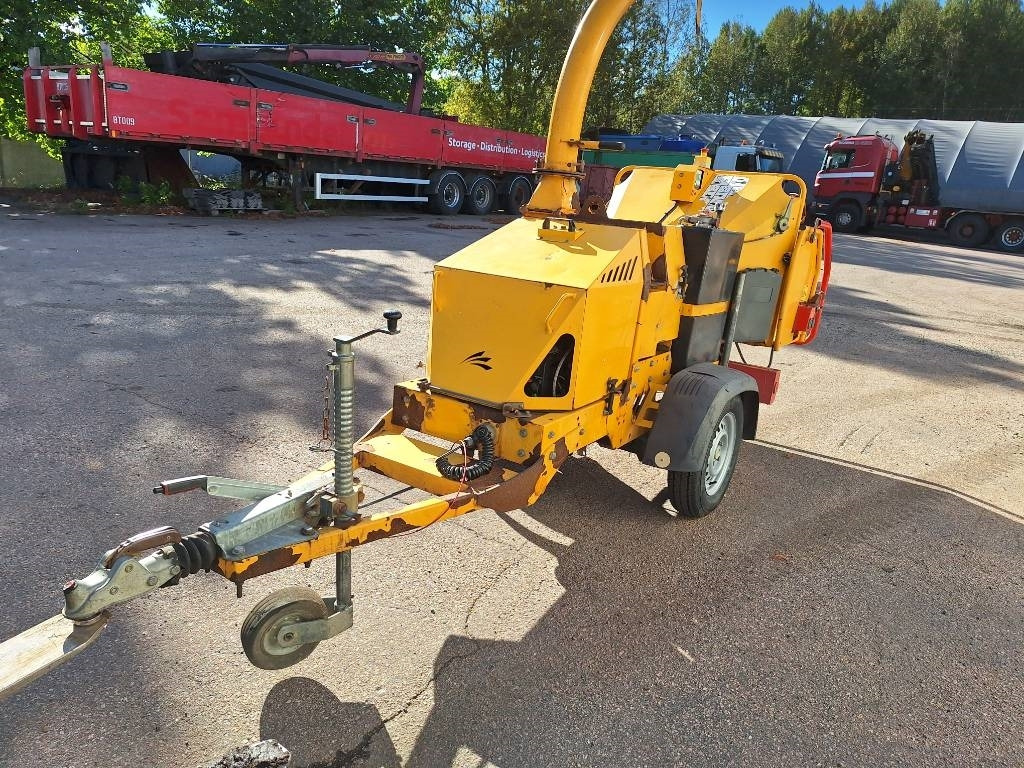 Greenmech Arborist 130 - Estilhaçadora de madeira: foto 4 Greenmech Arborist 130 - Estilhaçadora de madeira: foto 4