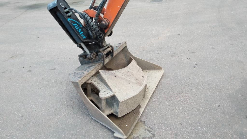 Mini escavadeira Hitachi ZX 29 U-3 CLR: foto 15