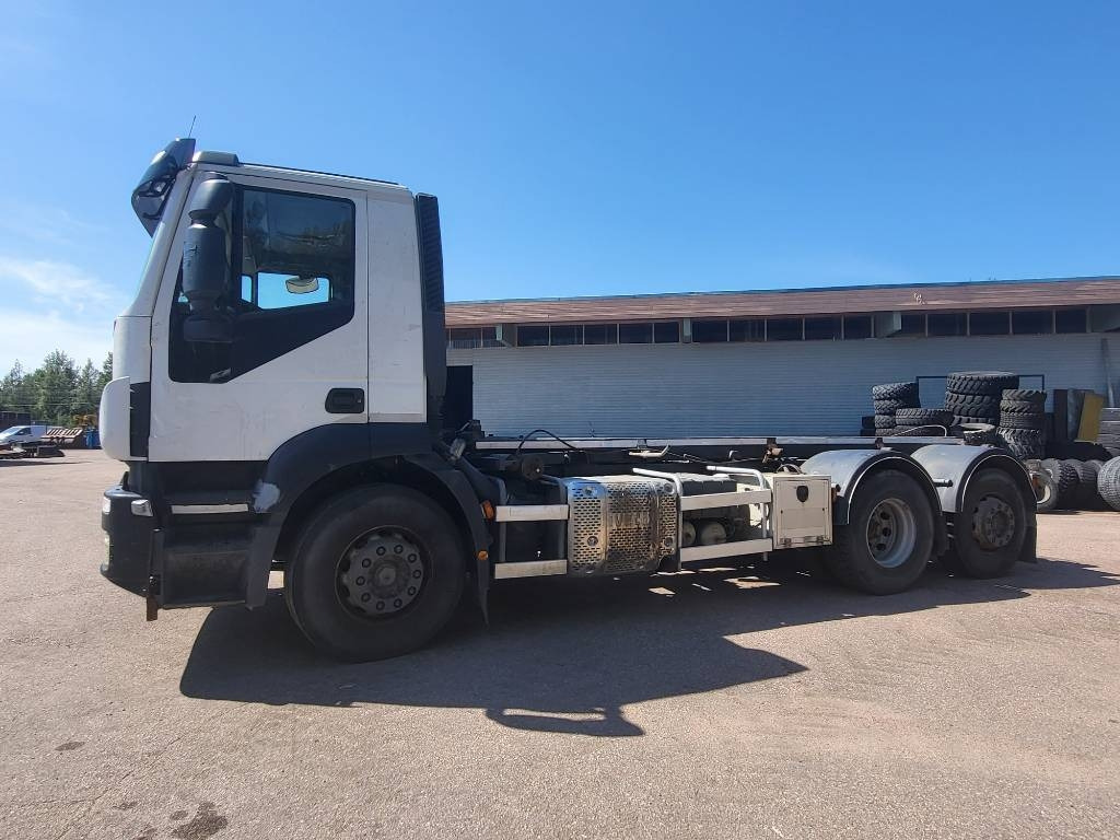 Iveco Stralis-360 - Camião com sistema de cabo: foto 4 Iveco Stralis-360 - Camião com sistema de cabo: foto 4