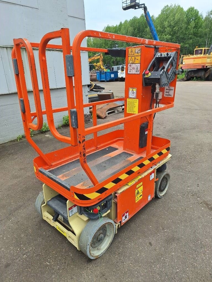 Plataforma de Tijera/ Plataforma de tesoura JLG 1230 ES uudet akut!! Muuttoale!: foto 10