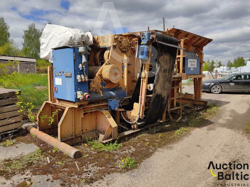 BMD RA700/4 - Maquina para lavrar a terra: foto 4 BMD RA700/4 - Maquina para lavrar a terra: foto 4