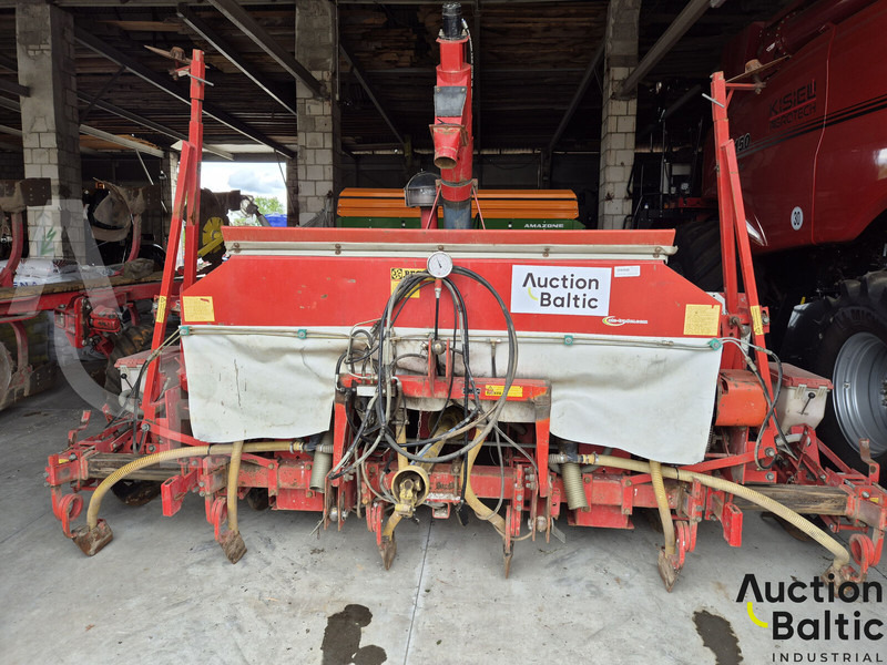 Becker Aeromat T 6 - Semeadora de precisão: foto 1 Becker Aeromat T 6 - Semeadora de precisão: foto 1