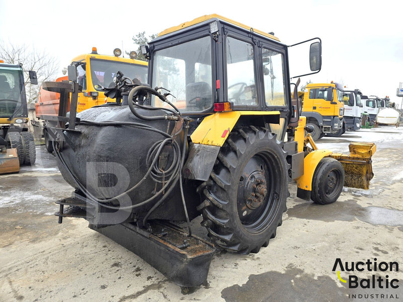 Belarus MTZ 82 - Trator: foto 3 Belarus MTZ 82 - Trator: foto 3