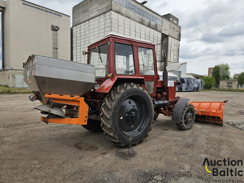Belarus MTZ 82 - Trator: foto 4 Belarus MTZ 82 - Trator: foto 4