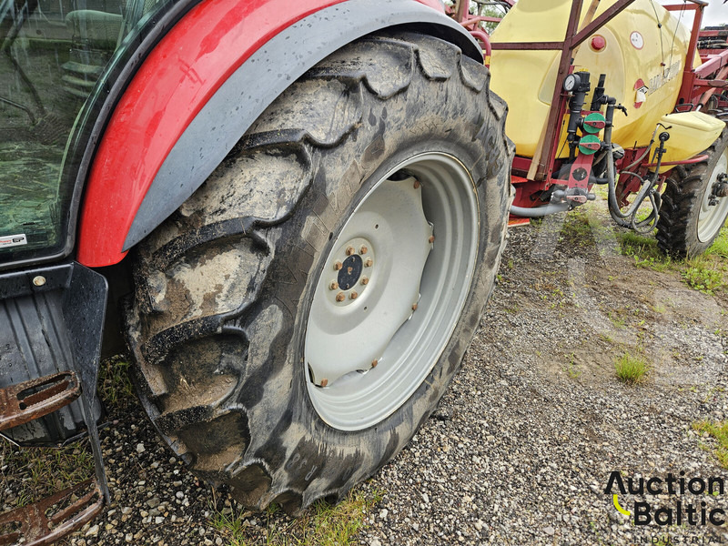 Trator Case IH Farmall 105 A: foto 17