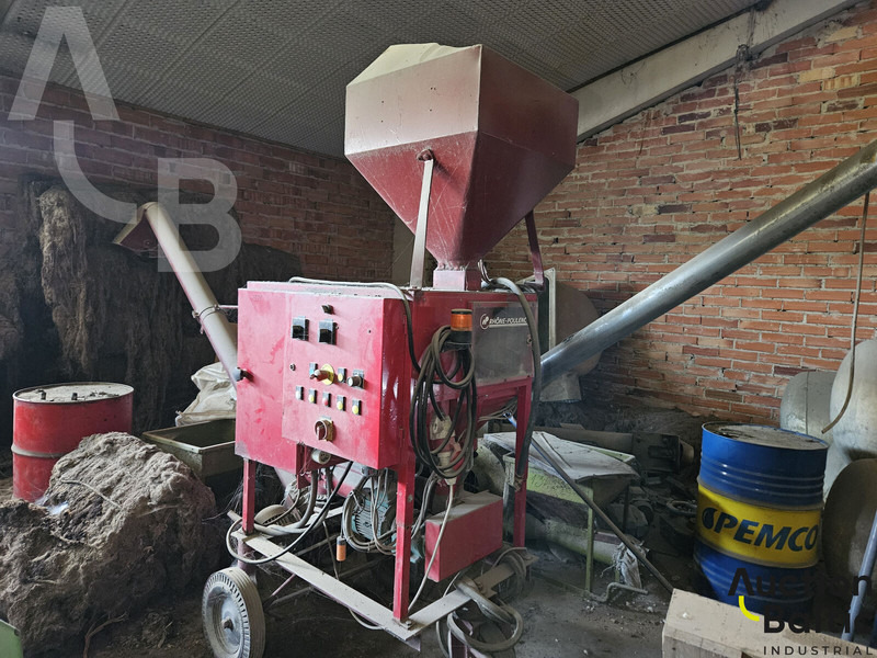 Ceres  - Equipamento de gado: foto 2 Ceres  - Equipamento de gado: foto 2