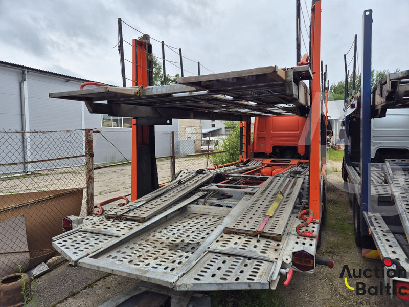 DAF AE75PC - Camião transporte de veículos: foto 3 DAF AE75PC - Camião transporte de veículos: foto 3