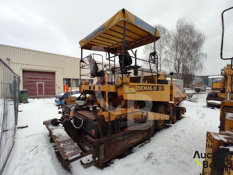 Demag DF 120 P - Acabadora: foto 3 Demag DF 120 P - Acabadora: foto 3
