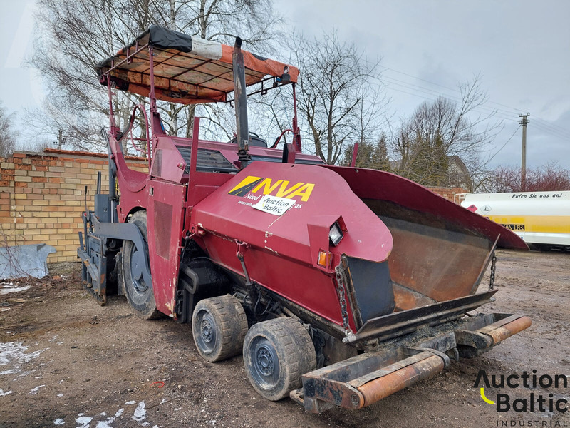 Demag DF 90 P - Acabadora: foto 2 Demag DF 90 P - Acabadora: foto 2