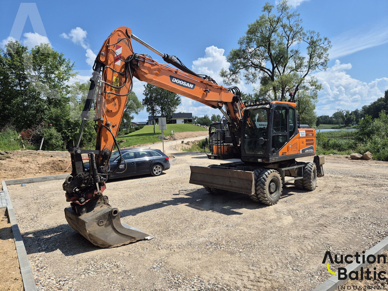 Doosan DX 170 W-5 - Escavadeira de rodas: foto 1 Doosan DX 170 W-5 - Escavadeira de rodas: foto 1