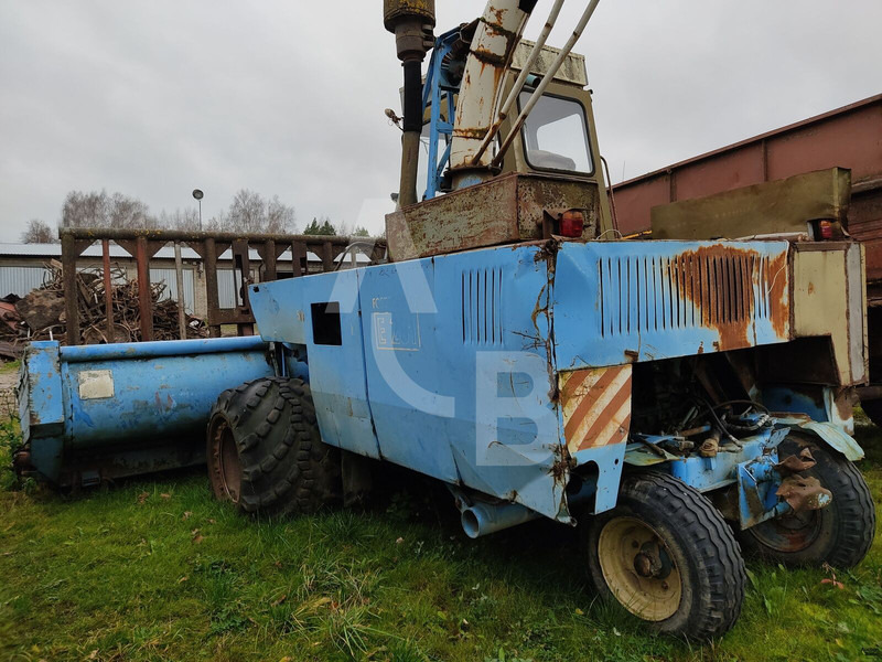 Fortschritt E 281 - Picadora de forragem automotriz: foto 3 Fortschritt E 281 - Picadora de forragem automotriz: foto 3