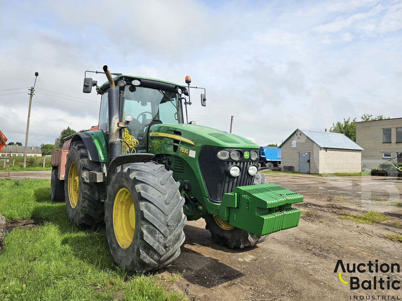 John Deere 7830 - Trator: foto 2 John Deere 7830 - Trator: foto 2