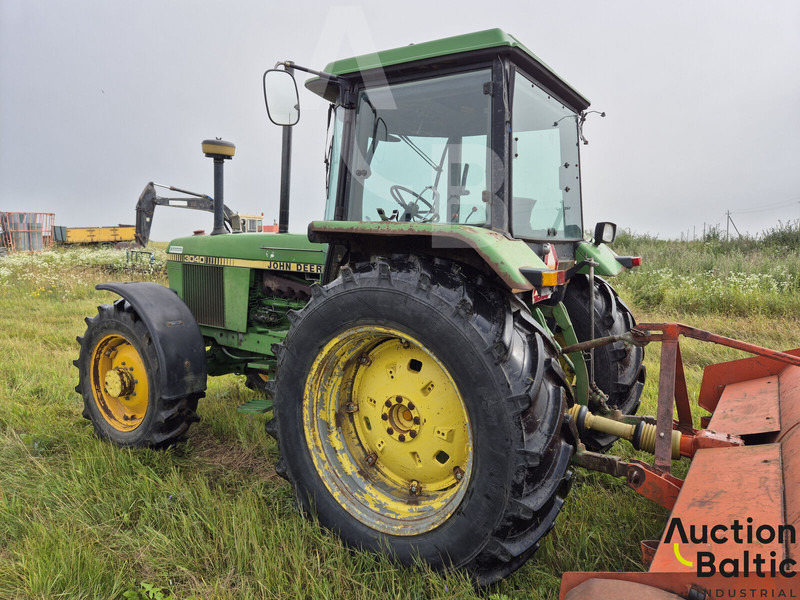 John Deere MFWD - Trator: foto 4 John Deere MFWD - Trator: foto 4