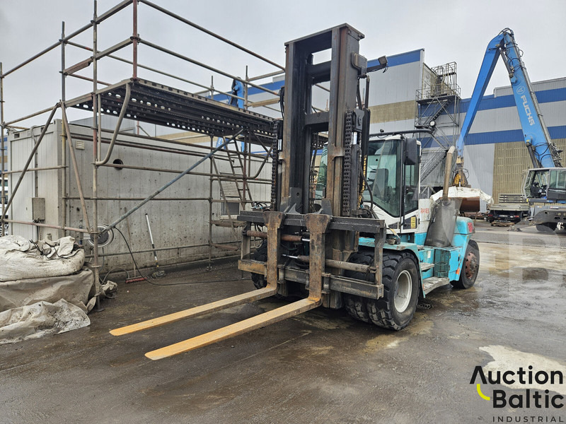 KONECRANES SMV 16-600C - Empilhadeira a diesel: foto 1 KONECRANES SMV 16-600C - Empilhadeira a diesel: foto 1