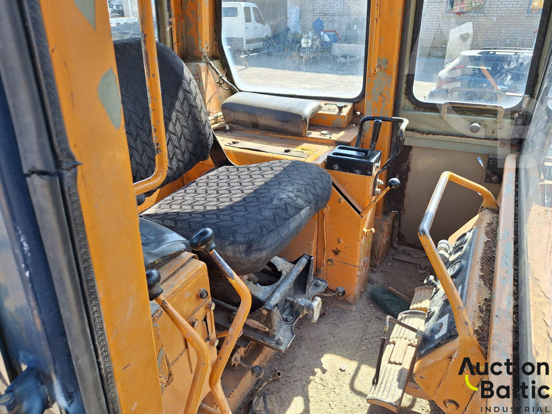 Komatsu D57S-1 - Pá carregadoras de rastos: foto 5 Komatsu D57S-1 - Pá carregadoras de rastos: foto 5