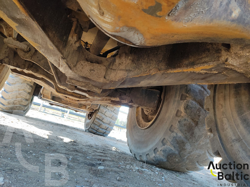 Caminhão articulado Komatsu HM400: foto 17