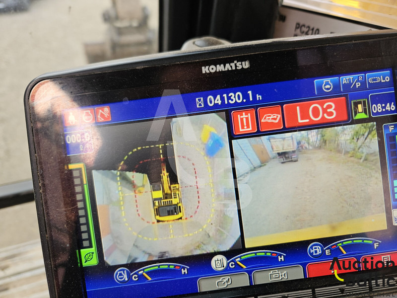 Escavadora de rastos Komatsu PC210LC-11: foto 6
