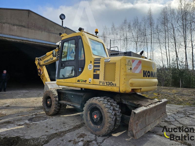 Komatsu PW130ES-6K - Escavadeira de rodas: foto 4 Komatsu PW130ES-6K - Escavadeira de rodas: foto 4