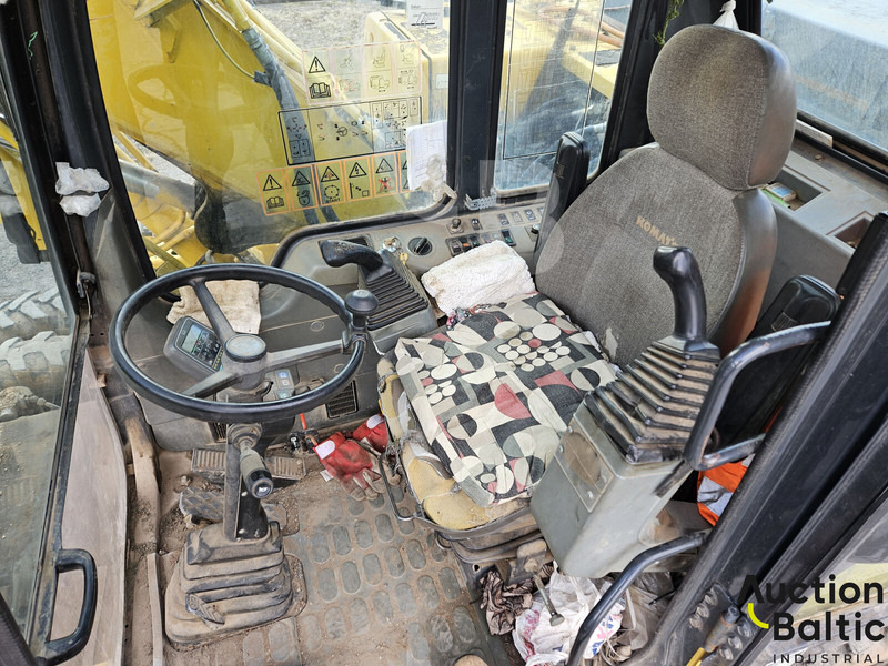 Komatsu PW130ES-6K - Escavadeira de rodas: foto 5 Komatsu PW130ES-6K - Escavadeira de rodas: foto 5