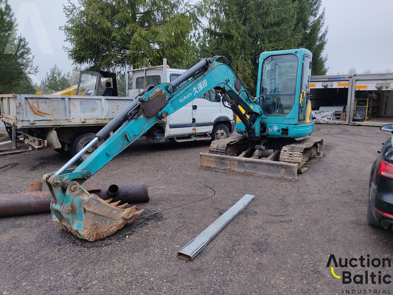 Kubota KX155-3 - Mini escavadeira: foto 1 Kubota KX155-3 - Mini escavadeira: foto 1