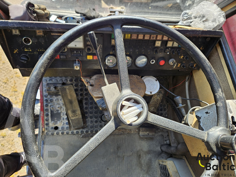 Grua todo o terreno Liebherr LTM 1045: foto 14