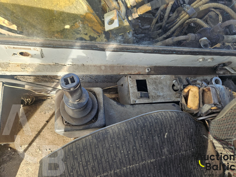 Escavadora de rastos Liebherr R 902: foto 7