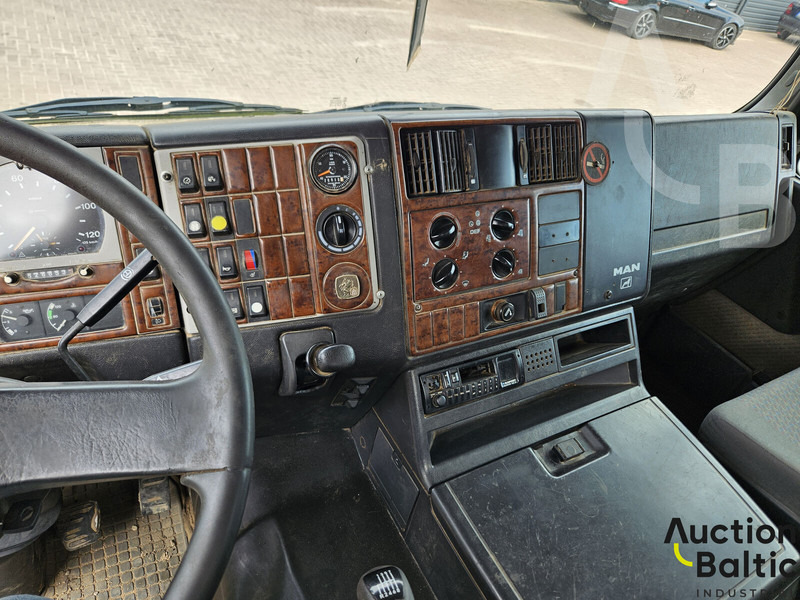Leasing de MAN 32.464 MAN 32.464: foto 12