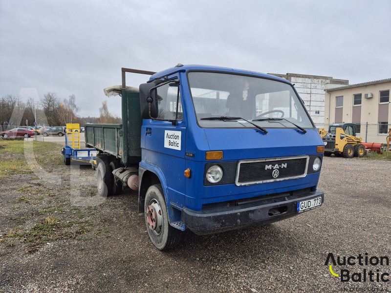 MAN 8.136 - Camião de caixa aberta/ Plataforma: foto 2 MAN 8.136 - Camião de caixa aberta/ Plataforma: foto 2