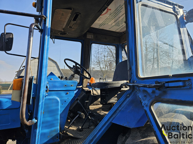 MTZ Belarus MTZ 82 - Trator: foto 5 MTZ Belarus MTZ 82 - Trator: foto 5