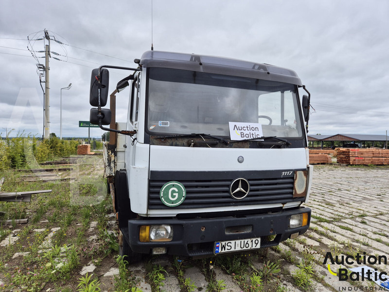 Mercedes-Benz 1117 - Camião de caixa aberta/ Plataforma: foto 4 Mercedes-Benz 1117 - Camião de caixa aberta/ Plataforma: foto 4
