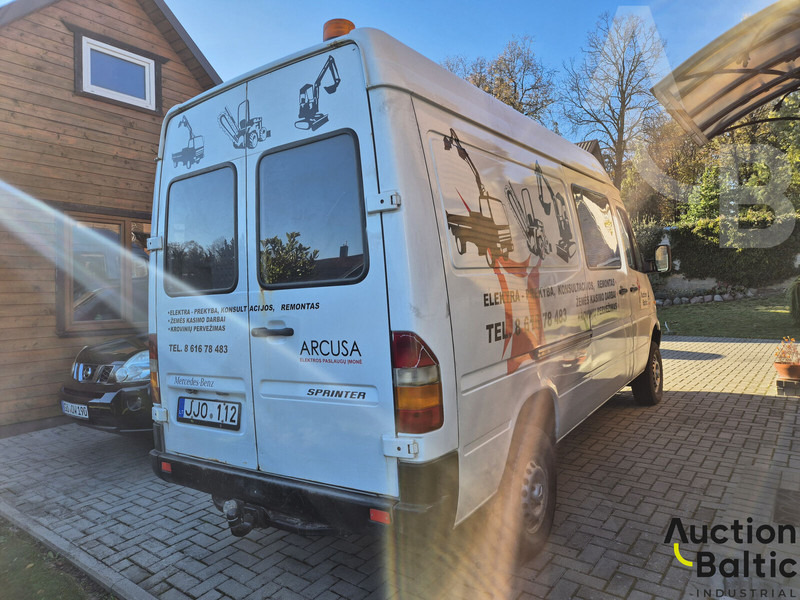 Mercedes-Benz 300-serie 312 D - Furgão: foto 4 Mercedes-Benz 300-serie 312 D - Furgão: foto 4