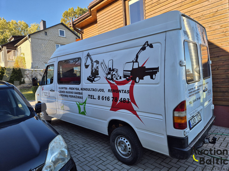 Mercedes-Benz 300-serie 312 D - Furgão: foto 3 Mercedes-Benz 300-serie 312 D - Furgão: foto 3