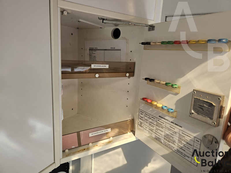 Ambulância Mercedes-Benz Sprinter: foto 15