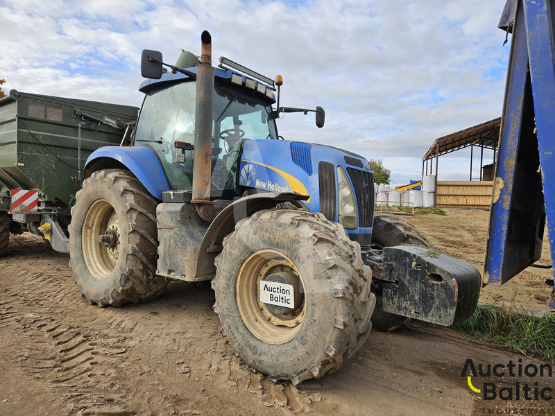 New Holland T 8040 - Trator: foto 1 New Holland T 8040 - Trator: foto 1